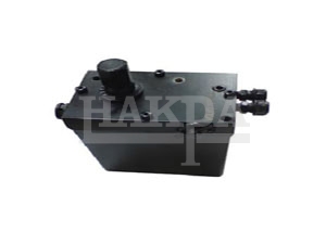 1075296
1095005-VOLVO-CABIN TILTING PUMP